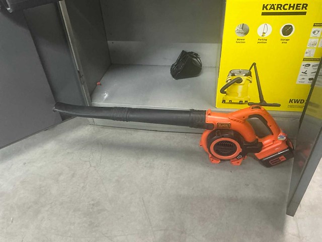 Werkplaatskast met inhoud (3x) - afbeelding 9 van  21