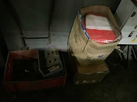 Werkplaatskast met inhoud (4x) - afbeelding 6 van  7