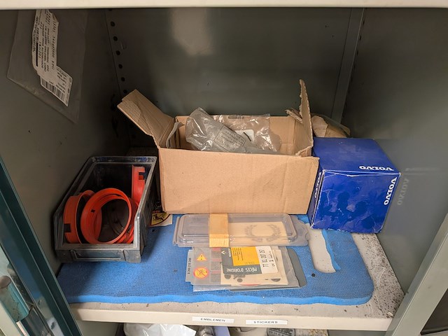 Werkplaatskast met inhoud van blerk - afbeelding 12 van  14