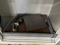 Werkplaatskast met inhoud - afbeelding 8 van  8