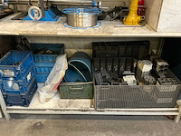 Werkplaatskast met inhoud - afbeelding 9 van  17