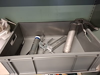 Werkplaatskast met inhoud - afbeelding 8 van  11