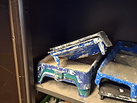 Werkplaatskast met inhoud - afbeelding 7 van  12