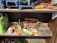 Werkplaatskast met inhoud - afbeelding 10 van  12