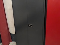 Werkplaatskast met inhoud - afbeelding 2 van  9