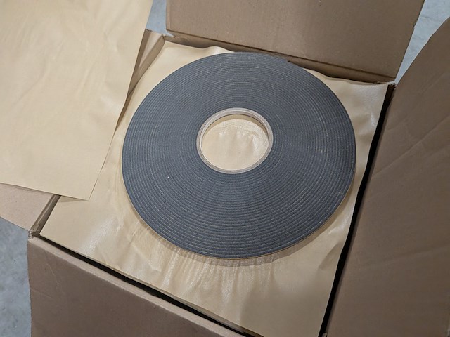 Werkplaatskast met inhoud - afbeelding 14 van  14