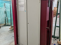 Werkplaatskast met inhoud - afbeelding 1 van  9