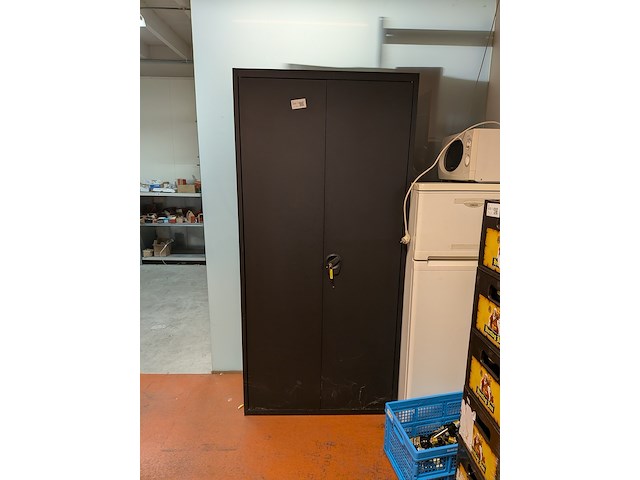 Werkplaatskast met inhoud - afbeelding 2 van  8