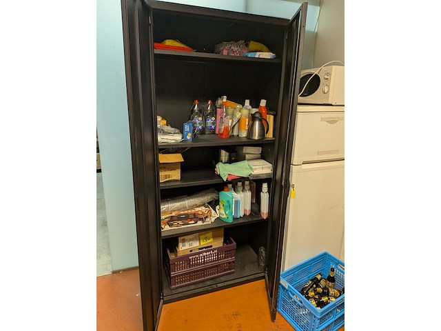 Werkplaatskast met inhoud - afbeelding 4 van  8