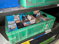 Werkplaatskast met inhoud - afbeelding 7 van  24