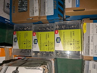 Werkplaatskast met inhoud - afbeelding 8 van  24