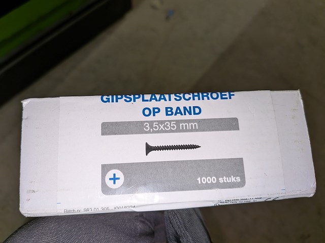 Werkplaatskast met inhoud - afbeelding 17 van  24