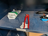 Werkplaatskast met inhoud - afbeelding 2 van  25