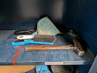 Werkplaatskast met inhoud - afbeelding 25 van  25