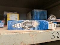 Werkplaatskast met inhoud - afbeelding 28 van  31