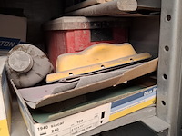 Werkplaatskast met inhoud - afbeelding 8 van  20