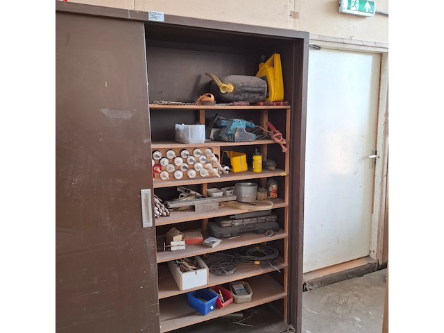 Werkplaatskast met inhoud - afbeelding 10 van  31