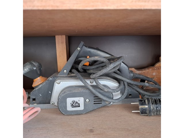 Werkplaatskast met inhoud - afbeelding 16 van  31
