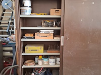 Werkplaatskast met inhoud - afbeelding 12 van  31