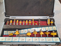 Werkplaatskast met inhoud - afbeelding 31 van  31