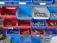 Werkplaatskast met inhoud - afbeelding 17 van  26