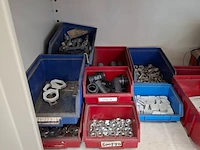 Werkplaatskast met inhoud - afbeelding 2 van  15
