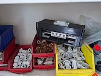 Werkplaatskast met inhoud - afbeelding 4 van  15