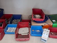 Werkplaatskast met inhoud - afbeelding 15 van  15