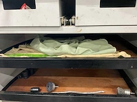 Werkplaatskast met inhoud - afbeelding 7 van  9
