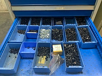 Werkplaatskast met inhoud - afbeelding 6 van  16