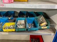 Werkplaatskast met inhoud. - afbeelding 7 van  9