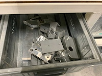 Werkplaatskast voorzien van (rvs, aluminium, kunststof ) voorraad - afbeelding 8 van  10