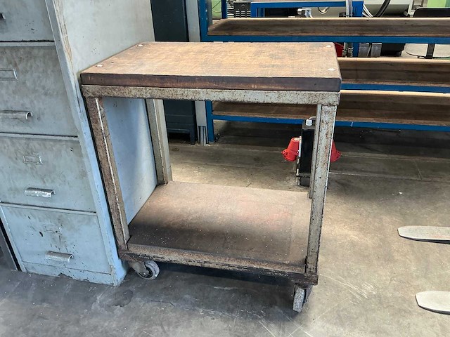 Werkplaatsmeubilair (3x) - afbeelding 3 van  8