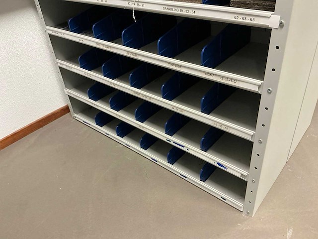 Werkplaatsmeubilair (8x) - afbeelding 19 van  30