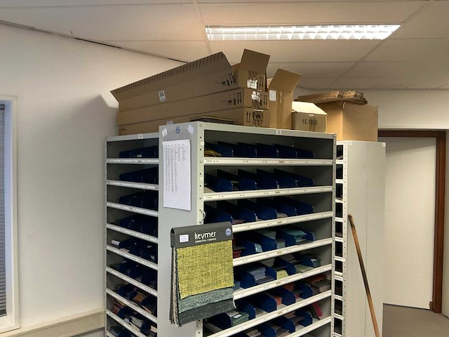 Werkplaatsmeubilair (8x) - afbeelding 24 van  30