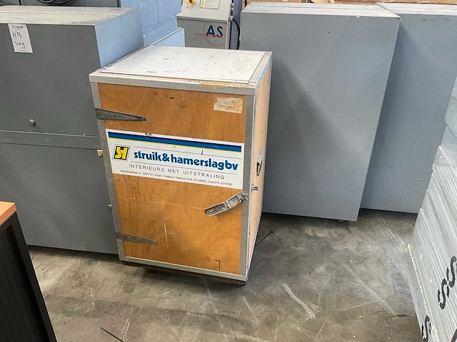 Werkplaatsmeubilair (9x) - afbeelding 7 van  7