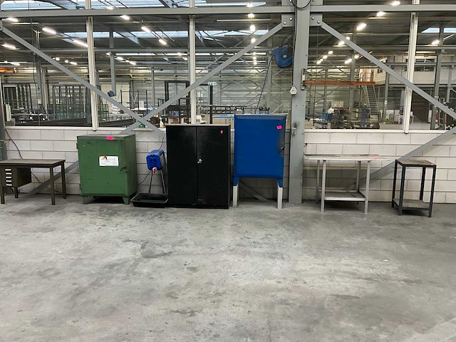 Werkplaatsmeubilair en toebehoren - afbeelding 1 van  4