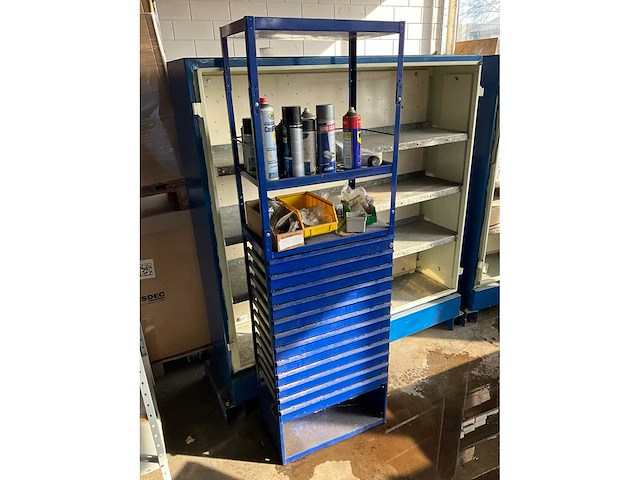 Werkplaatsmeubilair - afbeelding 1 van  5