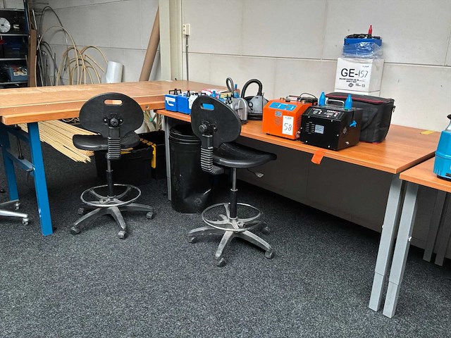 Werkplaatsmeubilair - afbeelding 5 van  7