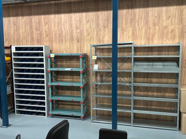 Werkplaatsmeublair (3x) - afbeelding 1 van  6