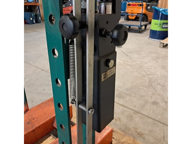 Werkplaatspers 16 ton, compac - afbeelding 2 van  13