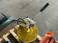 Werkplaatsset met ontvetterbak, olieopvangbak, vatstelling en vetpomp - afbeelding 5 van  17