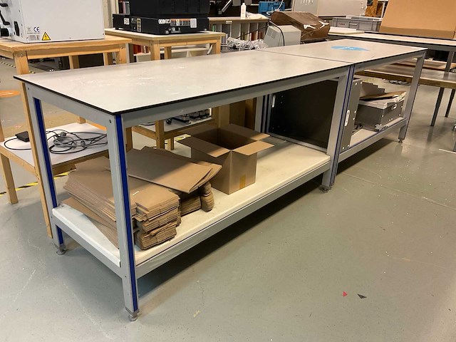 Werkplaatstafel (2x) - afbeelding 1 van  4
