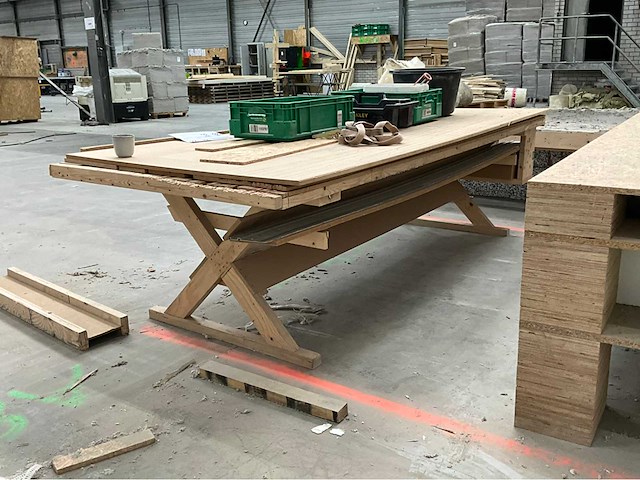 Werkplaatstafel en divers - afbeelding 3 van  4