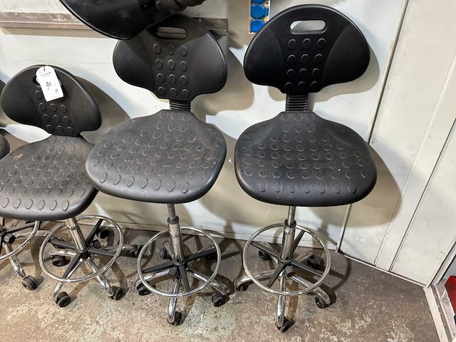 Werkplaatstoelen (5x) - afbeelding 4 van  4