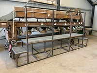 Werkplateau ten behoeve van aardappel sorteermachine - afbeelding 2 van  3