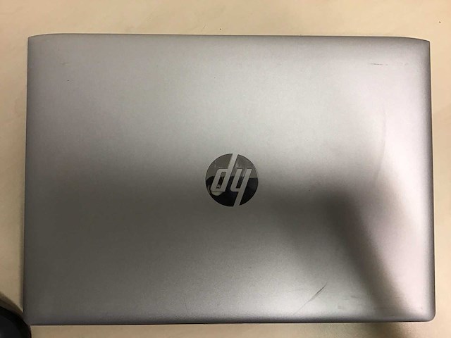 Werkplek 1 monitor en laptop - afbeelding 3 van  4