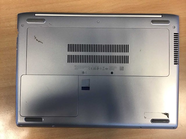 Werkplek 2 monitoren en laptop - afbeelding 4 van  4