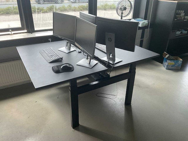 Werkplek - afbeelding 1 van  12