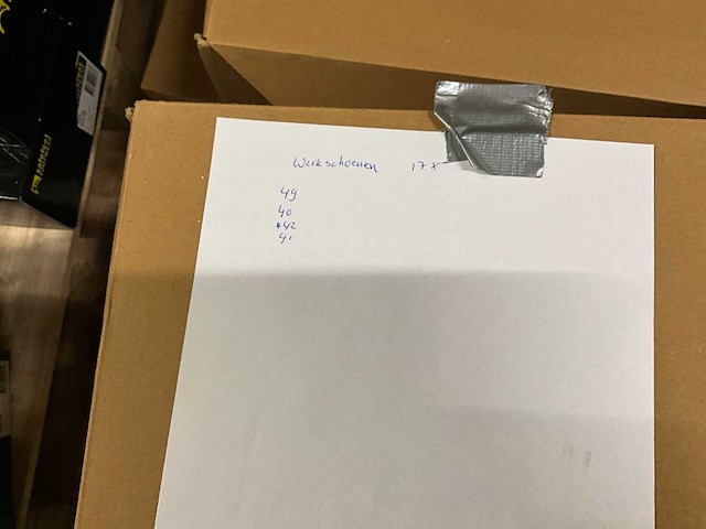 Werkschoenen (17x) - afbeelding 2 van  2